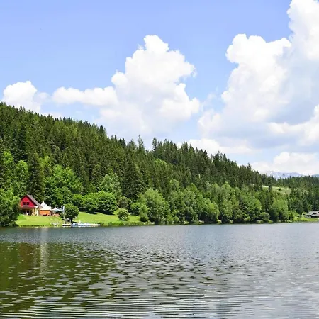 Huette Bei Trabochsee Und Eisenerzer Alpen *