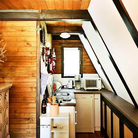 Huette Bei Trabochsee Und Eisenerzer Alpen Holiday home *